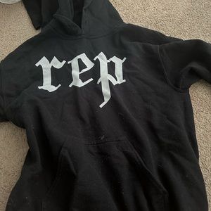 Taylor swift reputation hoodie